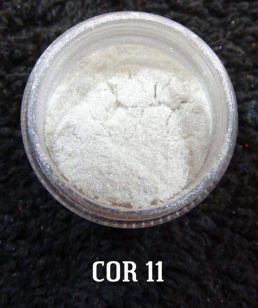 11 - Pearl Glitter